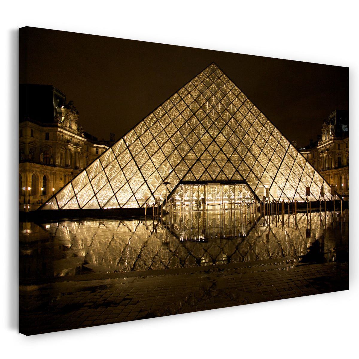 Kunstdruck Le Louvre Architektur-Meisterwerk Pyramide in Paris am Eingang  Nacht – Printed Paintings | Poster