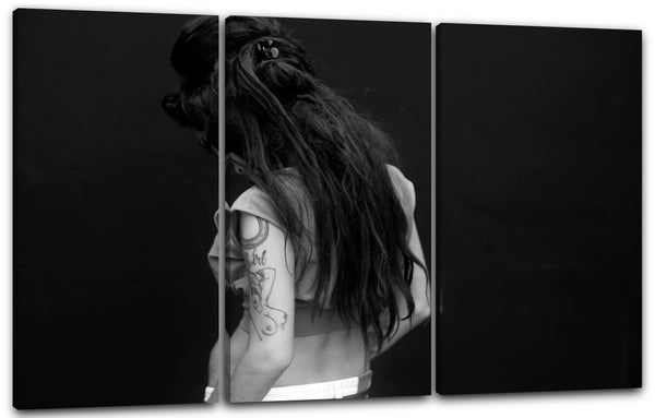 Leinwandbild Amy Winehouse mit Rücken zur Kamera