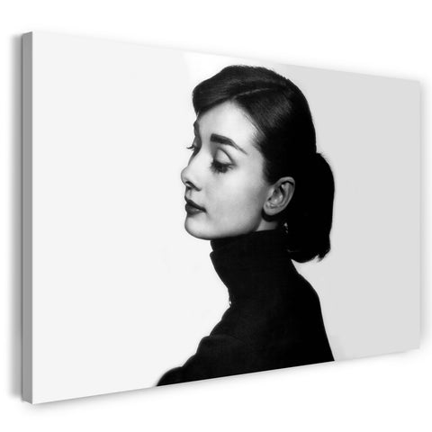 Leinwandbild Audrey Hepburn nachdenklich Nahaufnahme von links