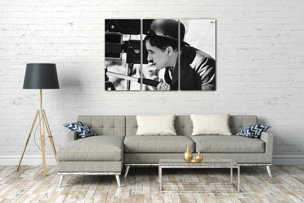 Leinwandbild Charlie Chaplin King of Comedy hinter der Kamera