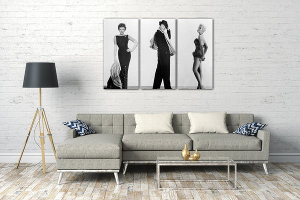 Leinwandbild Frank Sinatra mit Hut zwischen zwei sexy Frauen