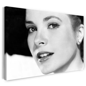 Leinwandbild Grace Kelly mit Hut und Gloss-Lippenstift Perlen-Ohrring