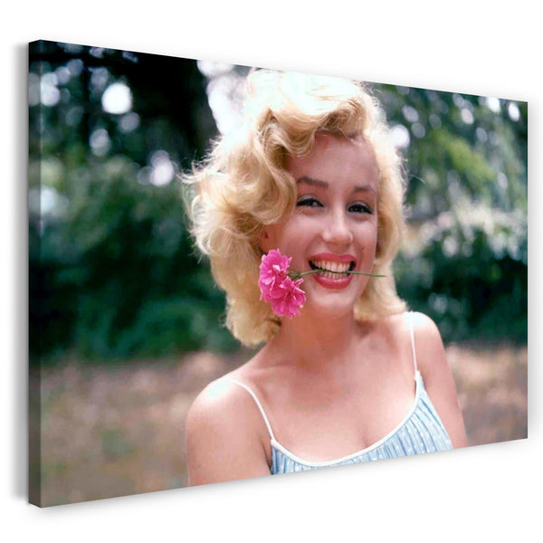 Leinwandbild Marilyn Monroe rosa Rose Blume im Mund sexy Träger-kleid