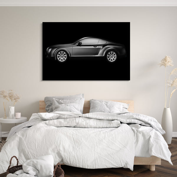 Leinwandbild Bentley vor schwarzem Hintergrund