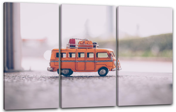 Leinwandbild Autobilder Miniatur Bulli orange