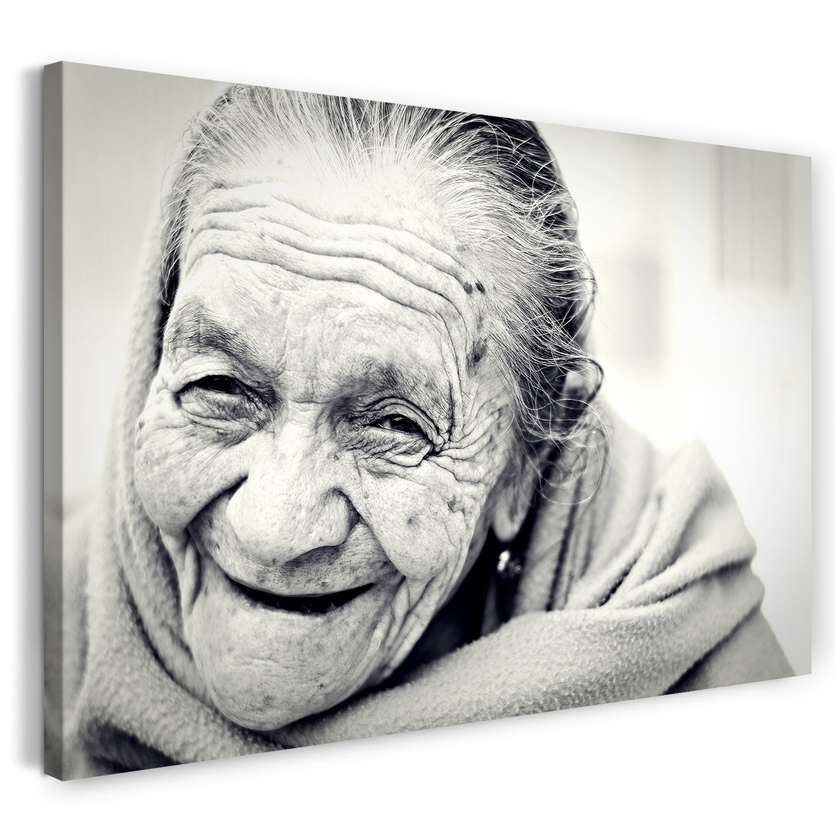 Leinwandbild Schwarz-weiß Potrait einer lachenden, älteren Frau