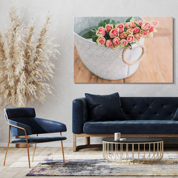 Leinwandbild Blumenbilder Blumenfotos rosa gelbe Rosen in weißem Korb