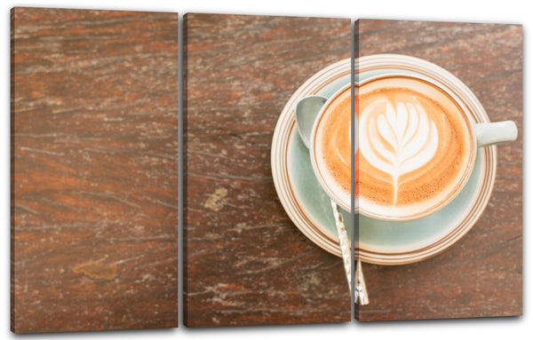Leinwandbild Essensbilder Kaffee Cappuccino Latte Art, Tasse auf Holztisch