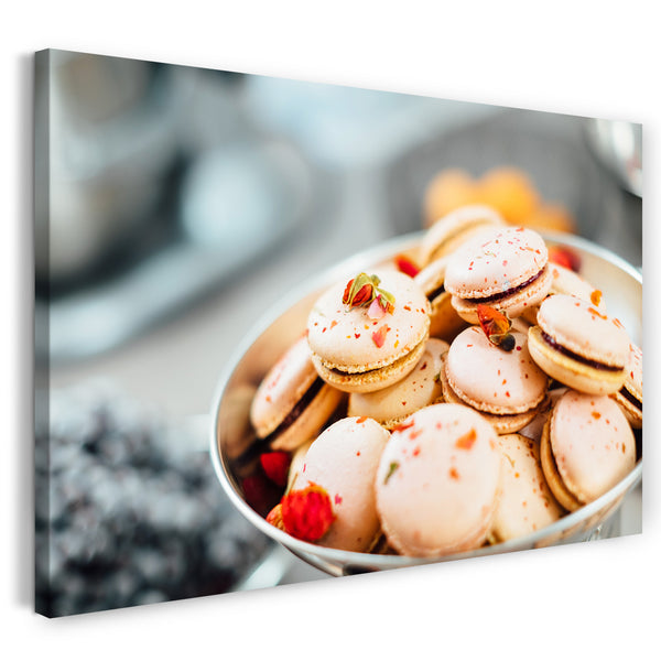 Leinwandbild Wandbild Küchendeko Schale voll mit hellen Macarons