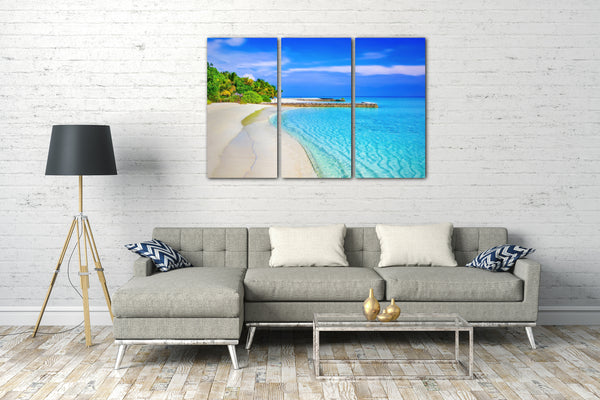 Leinwandbild Landschaftsbilder Traum-Strand Sand schimmernd-blaues Wasser Bäume