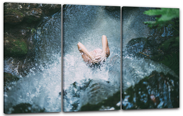 Leinwandbild Wasserfall Oase Wellness shower beautiful girl Natur-Bilder Urlaub