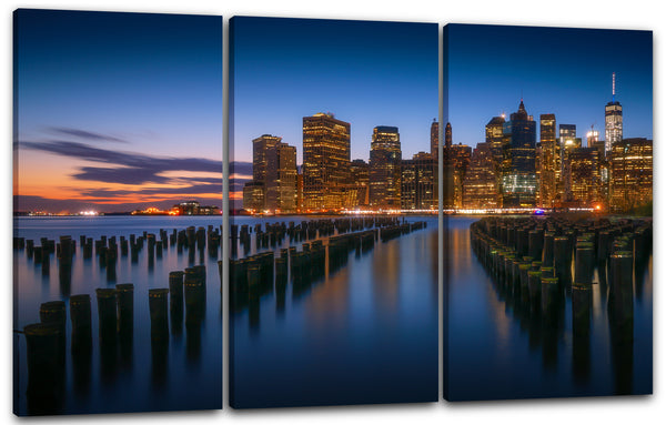 Leinwandbild Großstadt Sonnenaufgang Stadtebilder Skyline Meer Wasser lights Licht
