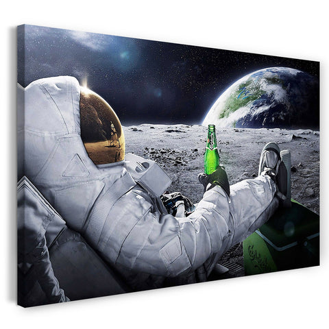 Leinwandbild Astronaut auf Mond trinkt Bier (aus Werbung), 4 Größen