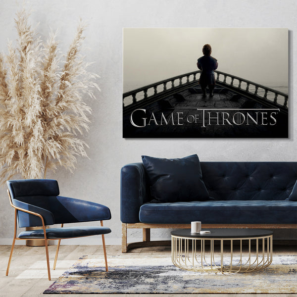Leinwandbild Game of Thrones kleiner Mann auf Boot auf Meer mit Titel-Schrift
